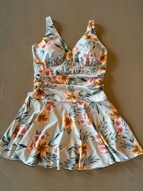 Shekini One Piece Swimsuit Skirt Tummy Control Sz M Floral Print Sage Green